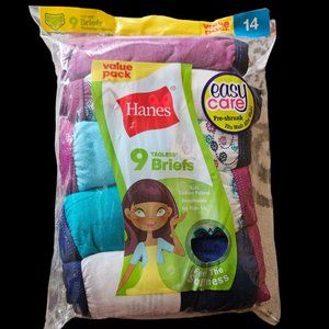 NWT Hanes briefs value pack (9 briefs) size 14 (Girls)